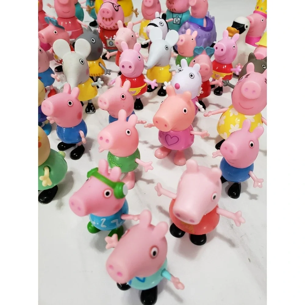 Lot 40+ Peppa Pig Family Friends Figures Bundle Mummy Daddy Grandma George #3